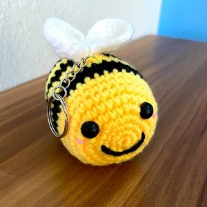 Bee Keychain Crochet